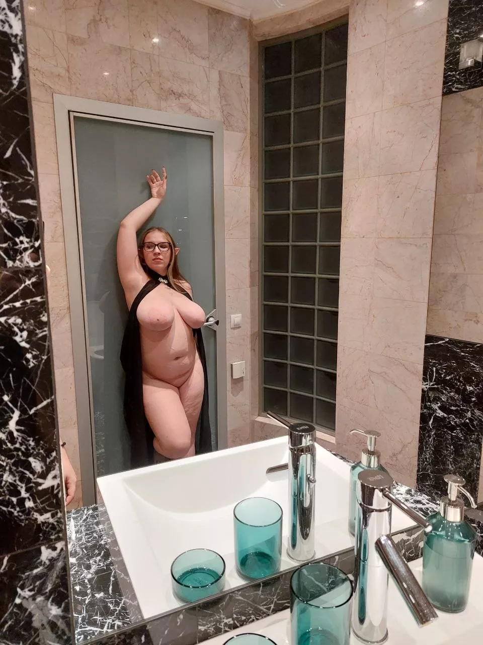 I was wondering what you prefer ‘down there’? Shaved?