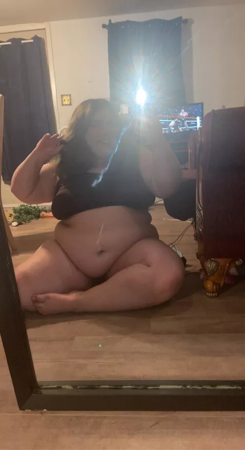 Idk this guy like my belly but I do not hahah