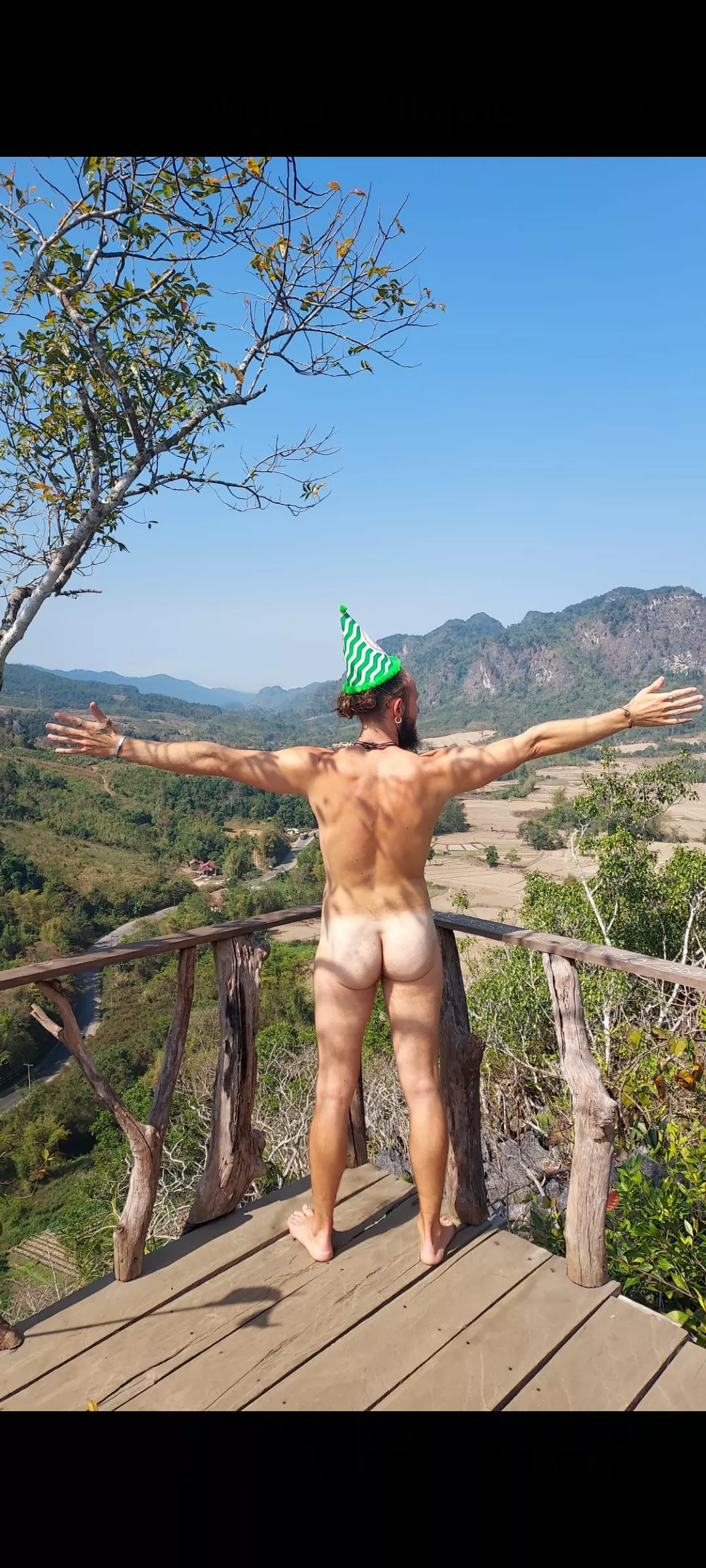 In my birthday suit at public viewpoint 🥳