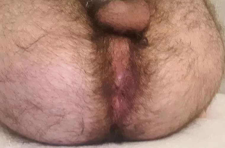 In need for a good pounding, dm me