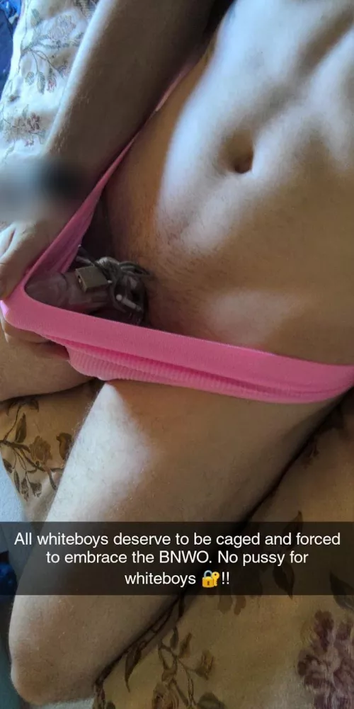 Mistress makes sure I know my place, locked and fucked daily 💦....