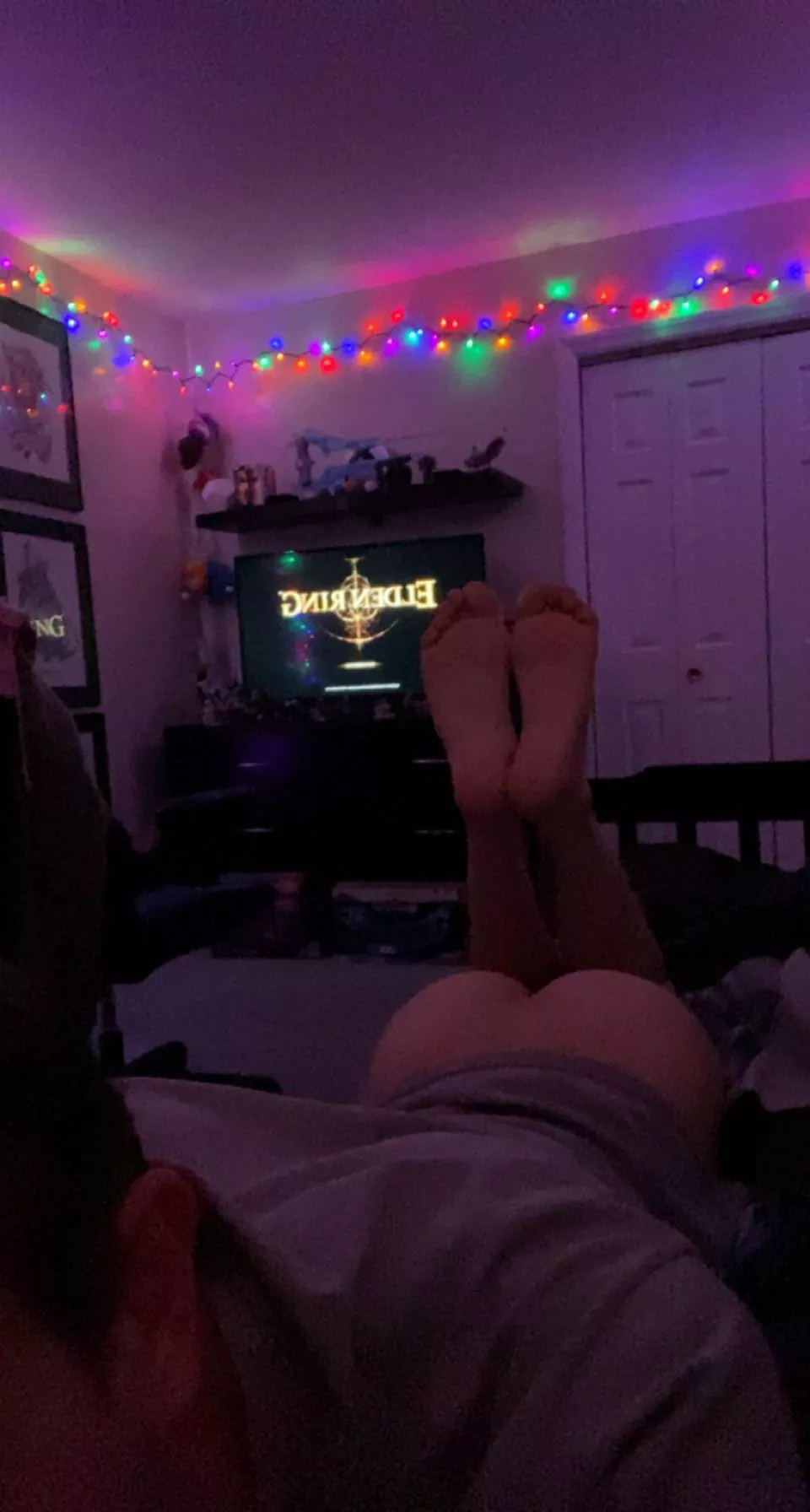 More gaymer butt
