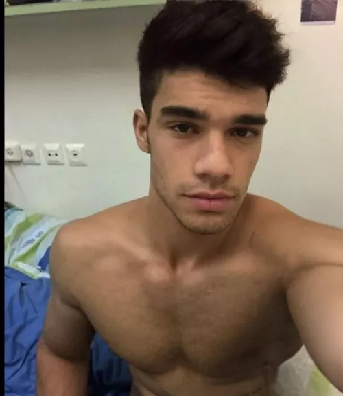 Morning all. what's everyone playing today? oddesey is calling me. For Spartaaa! 😝