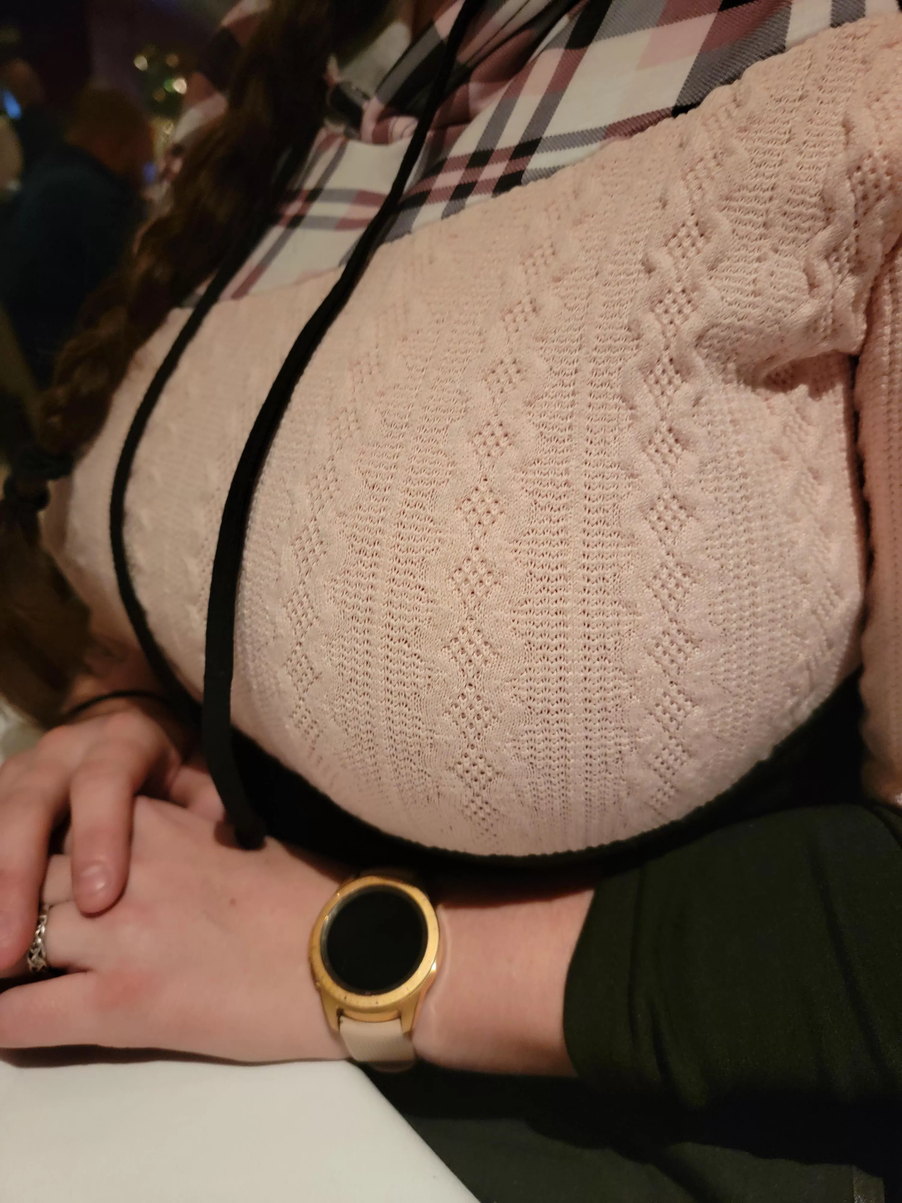 Out to dinner and decided to wear this sweater and nothing else. The service was GREAT! 🤣