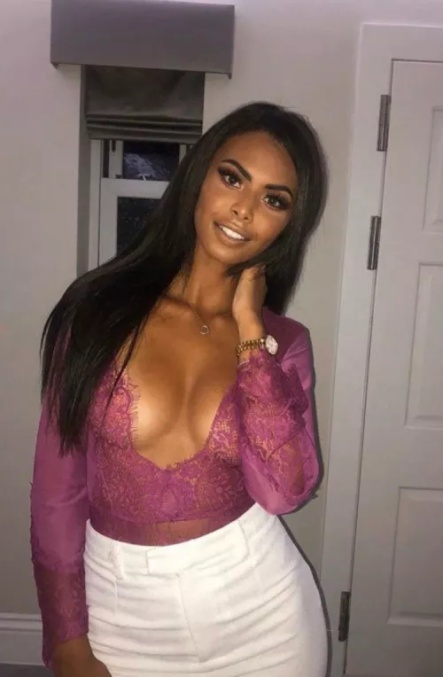 perfect chav, those tits 😍😈🤤