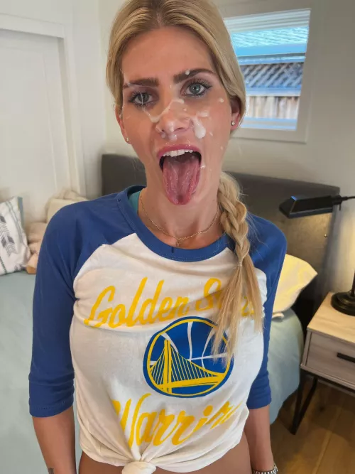 Ropes to my face makes me happy a happy slut