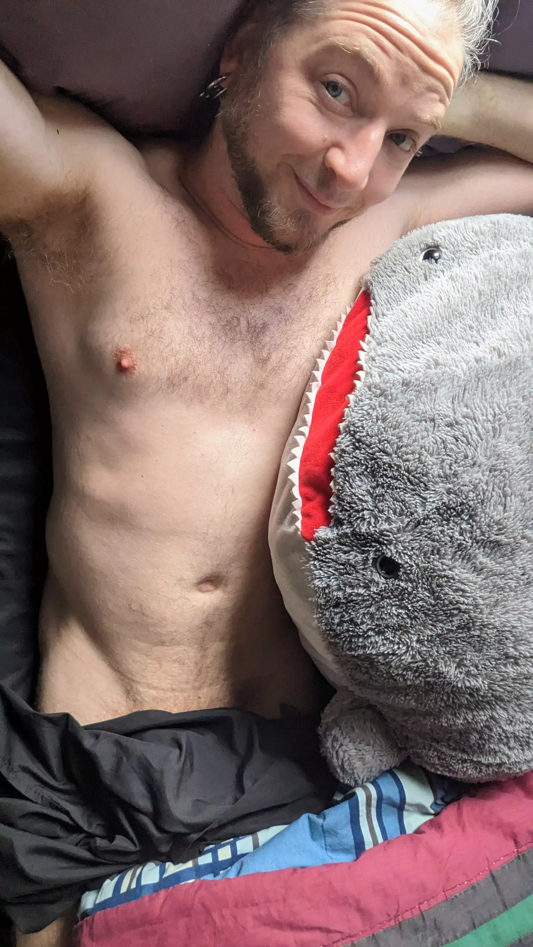 Saturday in bed [37]