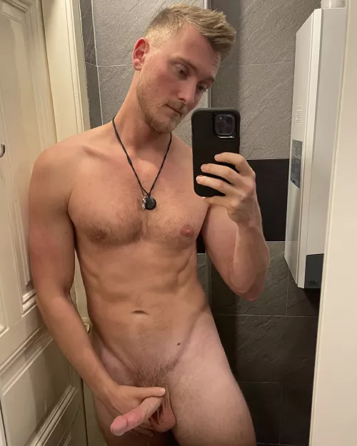 To the 7 people that see this...would you suck my cock?