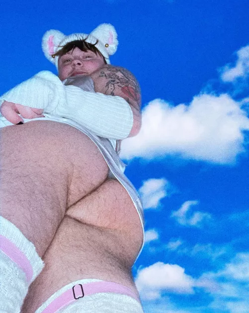 want me to sit on your face? 😌