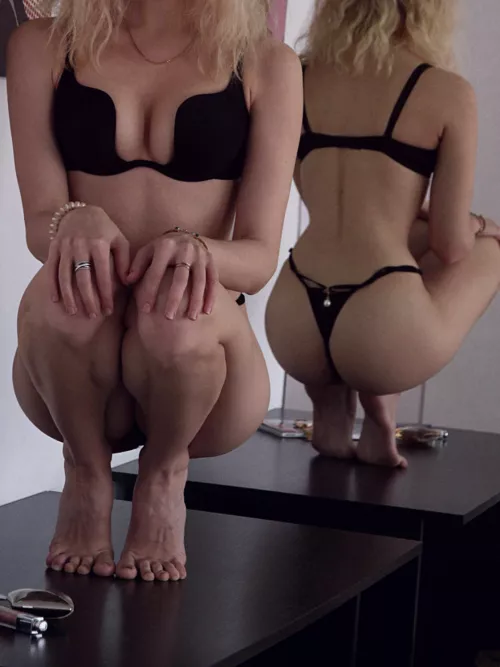 Which view do you like better? 😏🔥