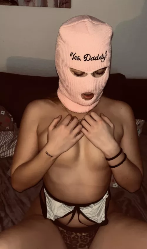 Yes, daddy. Come and play with mommy