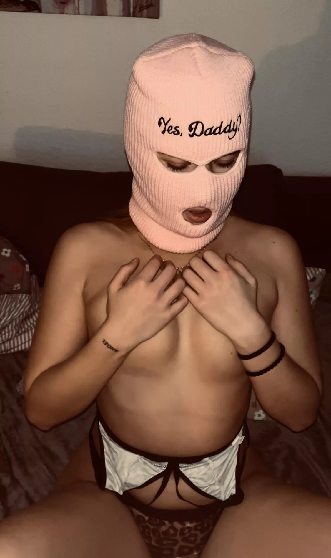 Yes, daddy. Come and play with mommy