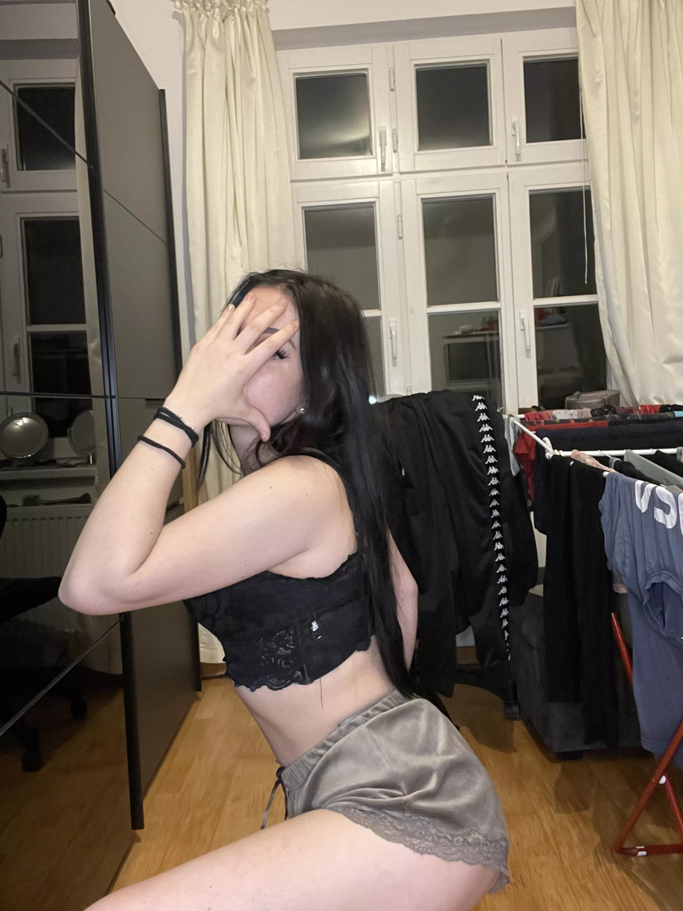 you can be my roommate as long as you motorboat me baby