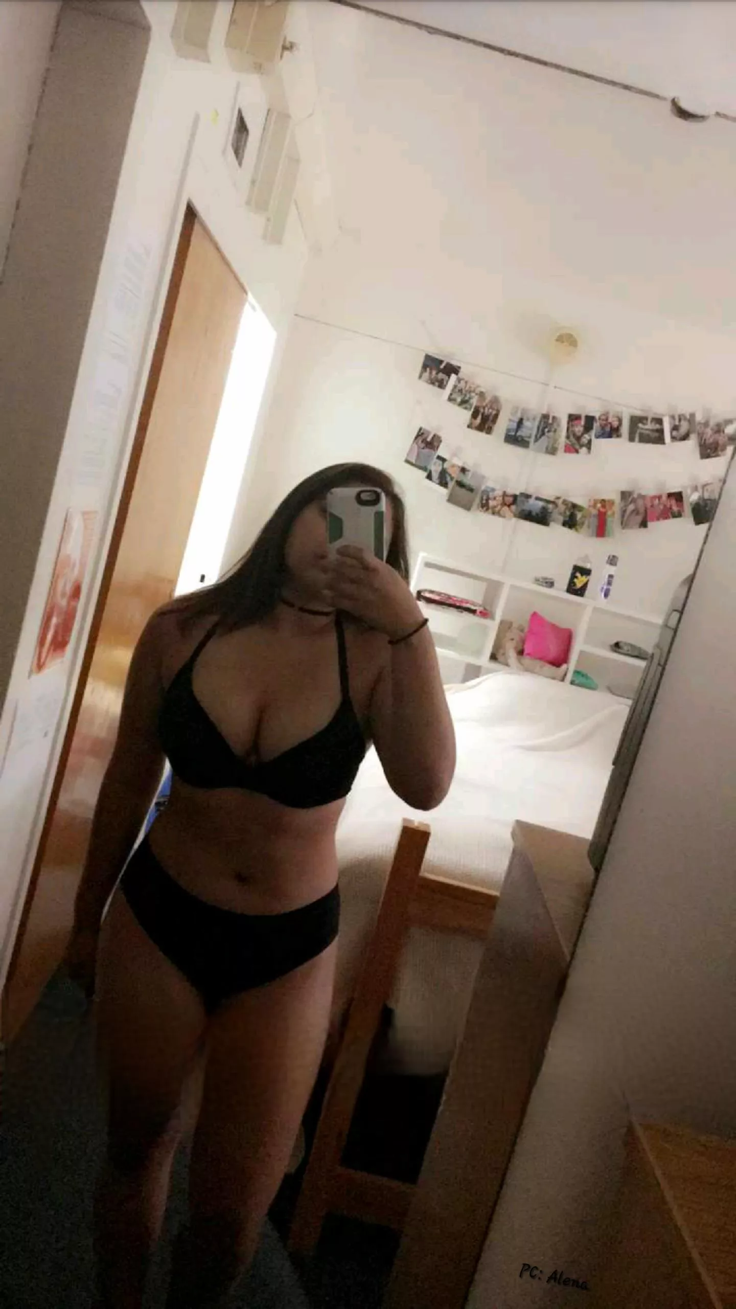 You guys don't think anyone in my dorm will recognize me, right? They like, all use reddit so...