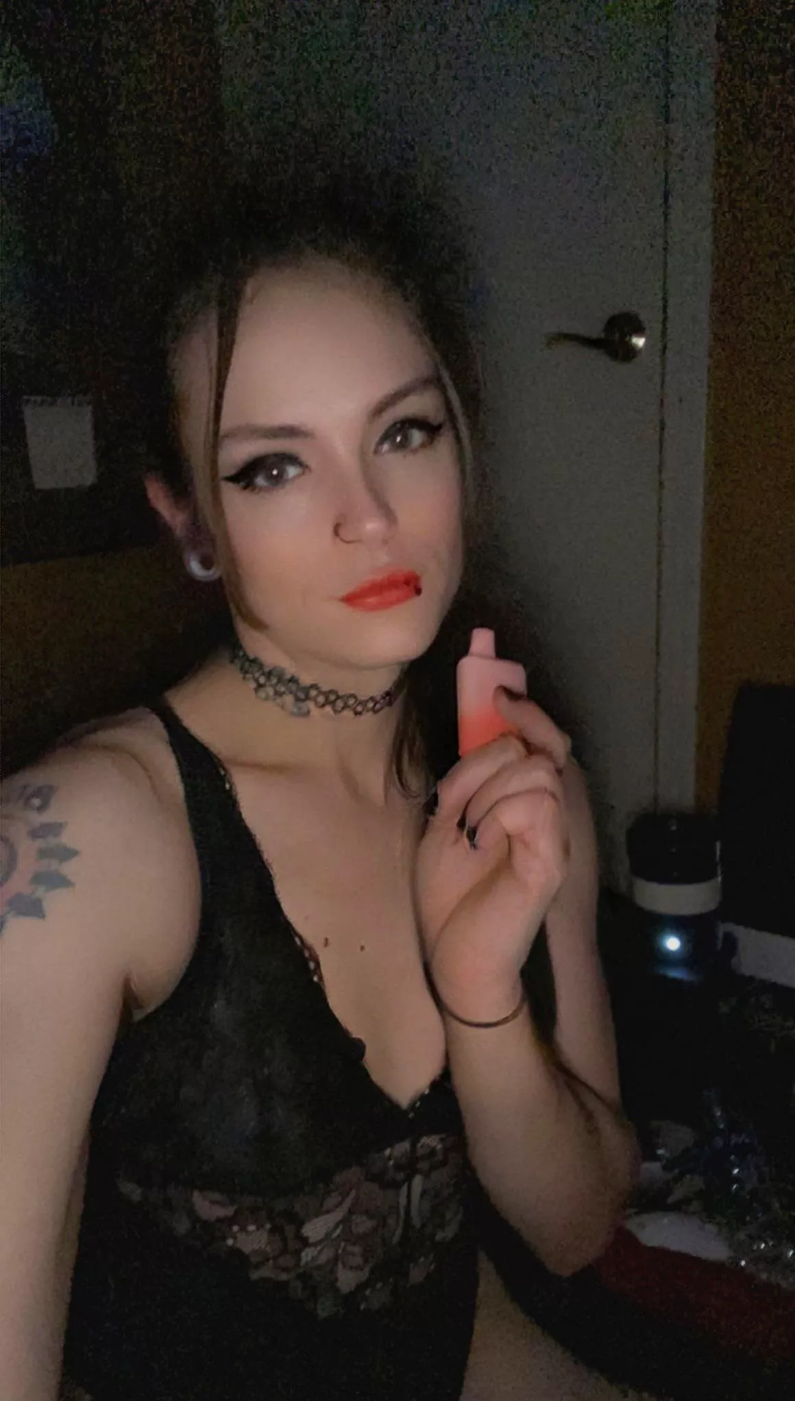 10 tabs of love on my tongue❤️ 🌈 🐈‍⬛