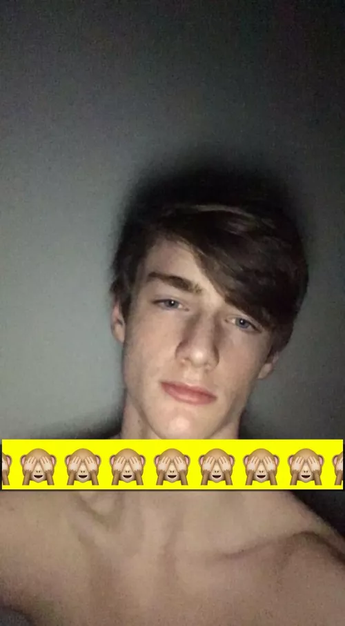 19 .. skinny + white + uncut + pubes + , must 18-25 , send me pic when you add jackhotaf , need twinks