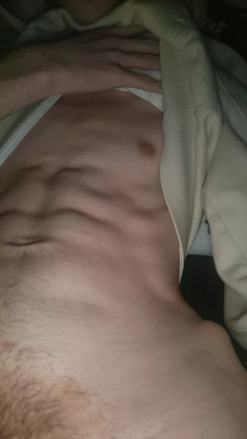 19 yo skinny dom. Looking for an obedient sub who will keep me company. Sc andrewjo90