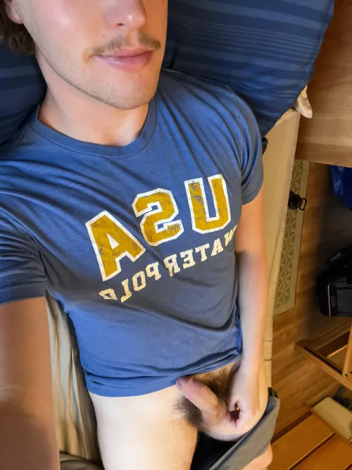 19m 6’7 kinky pe rv looking for fun- please show face - Ianthet21