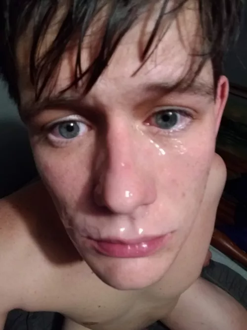 [24] I kinda want gengbanged and bukkaked 🤤 dm me if you can help