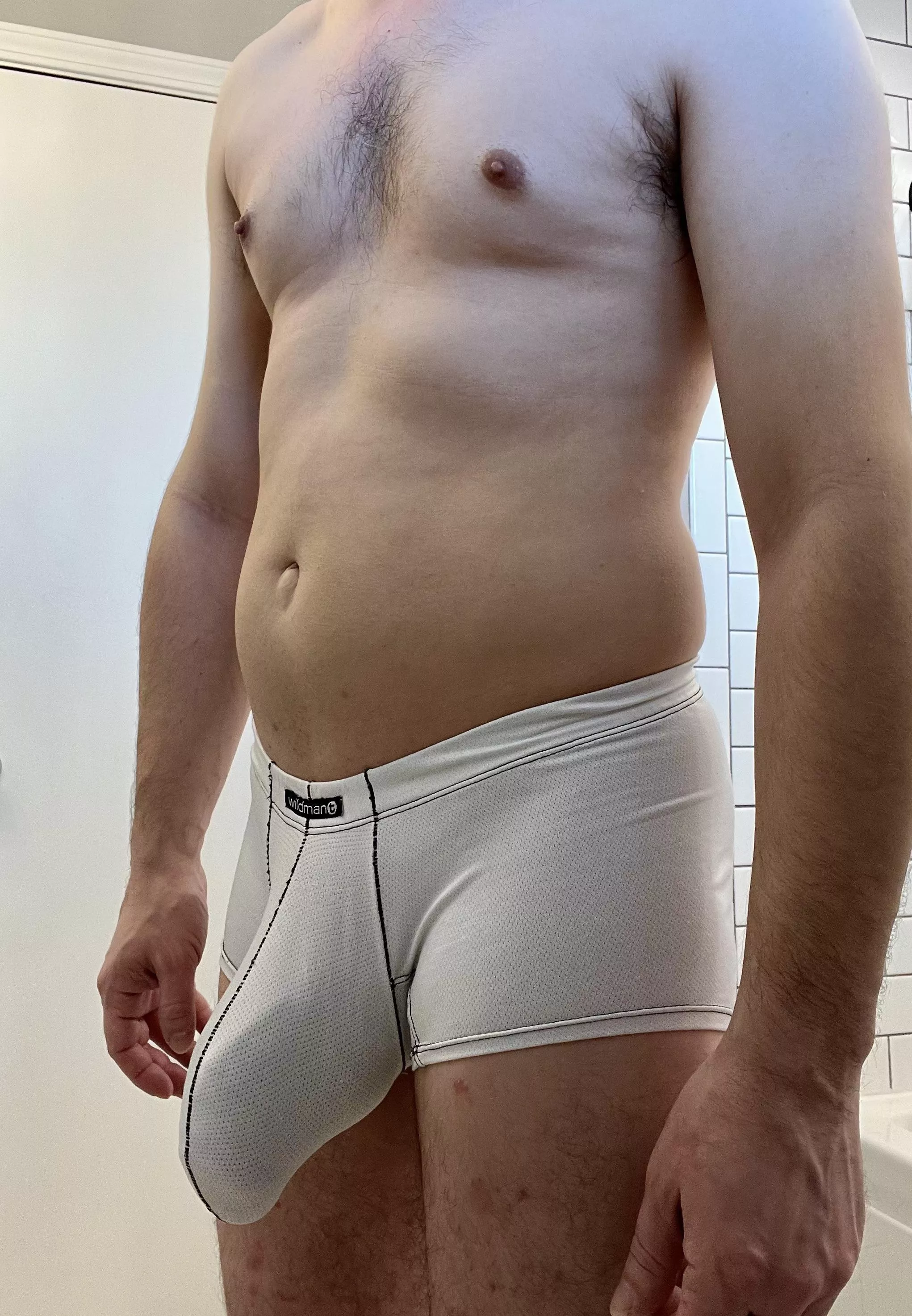 Bulging in my xl pouch underwear