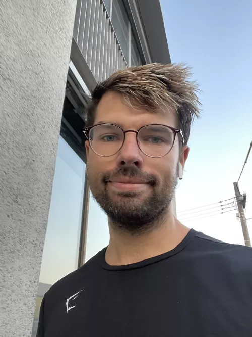 Busy being a gay who runs