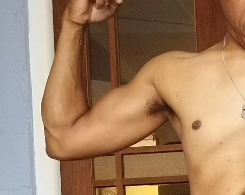 Can u tell I've workout my forearms