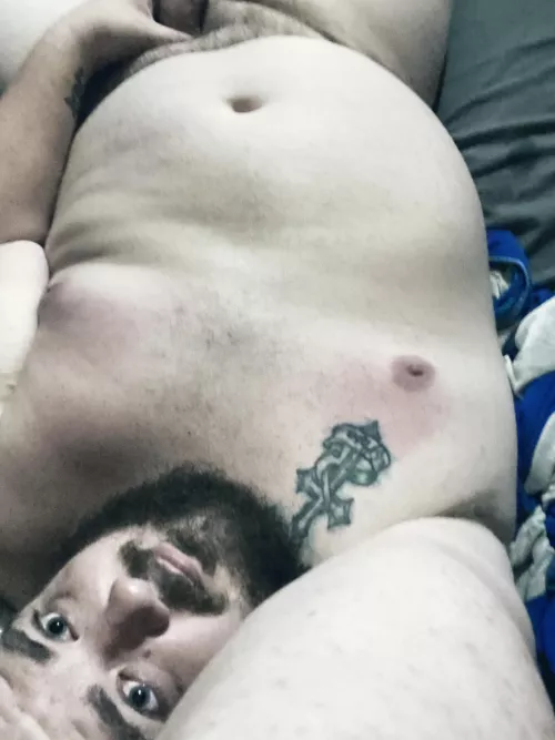 Chilly Sunday. Waiting on my Mrs. to come keep me warm.