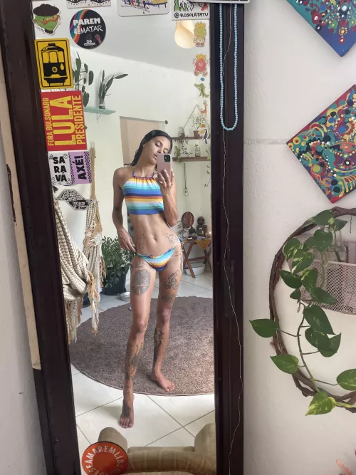 [F] the day i wore bikini to stay home all day 🥲