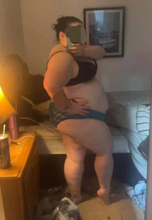 first time posting my love be nice shes shy