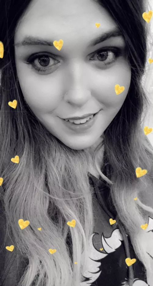 Hope everyone has a good Monday and a great week! Love you all 😘💕💕