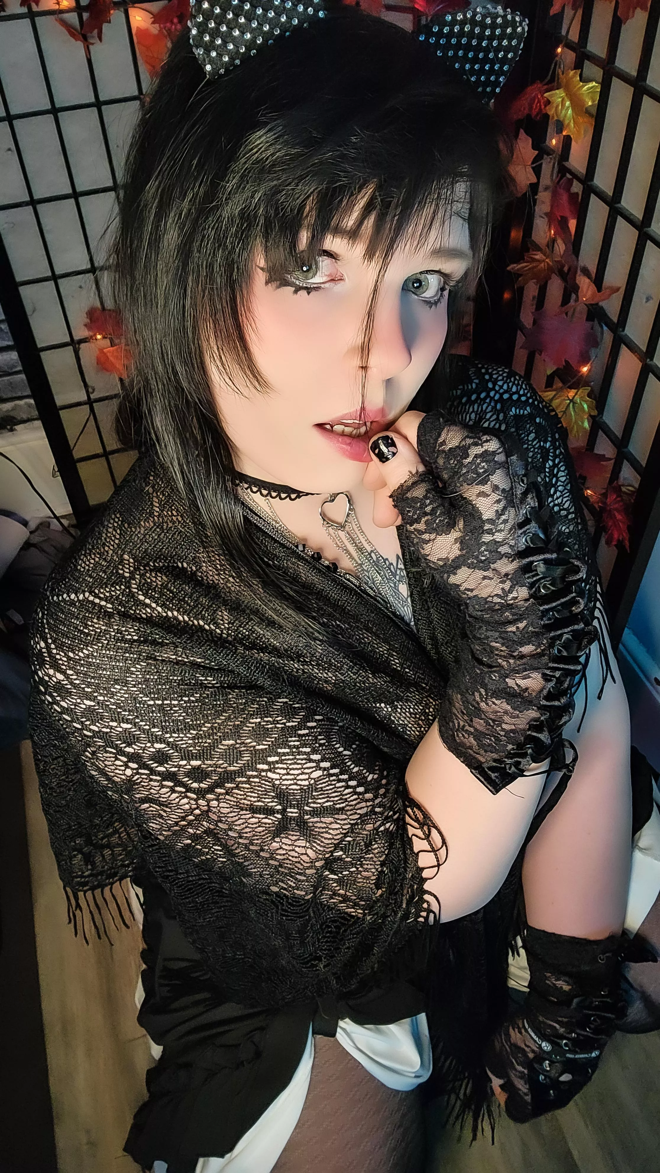 I'm a submissive kitty for you. I love when you take control.