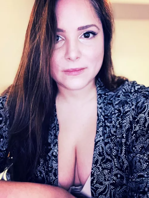 It’s my cake day, and I want to spend it distracting you.