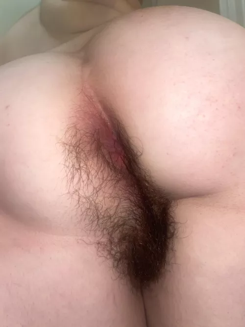 looking for a seat… is your face open?🙈