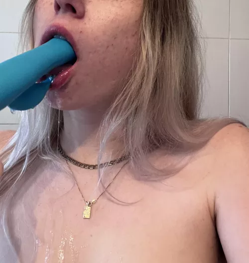 Needed something down my throat [oc]