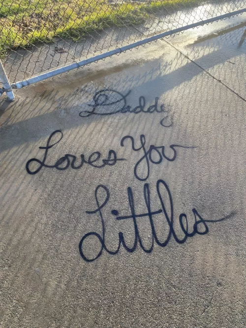 Saw this at the park 🥴
