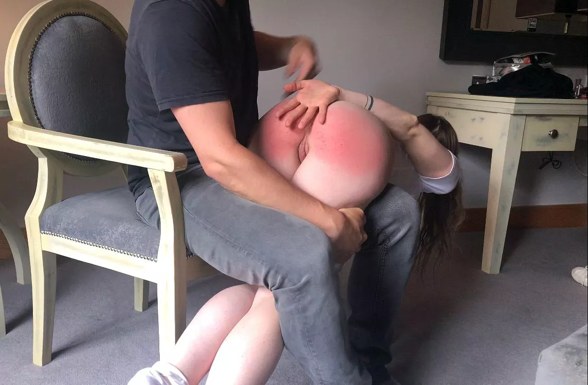 They're so cute when they try tell you to stop.