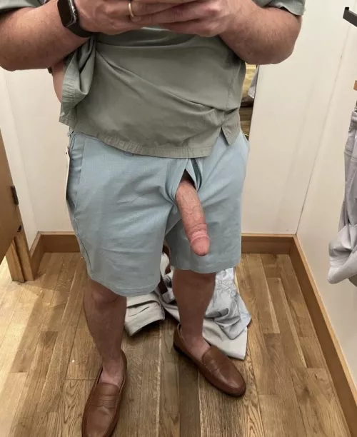 Wanna meet me in the dressing room?