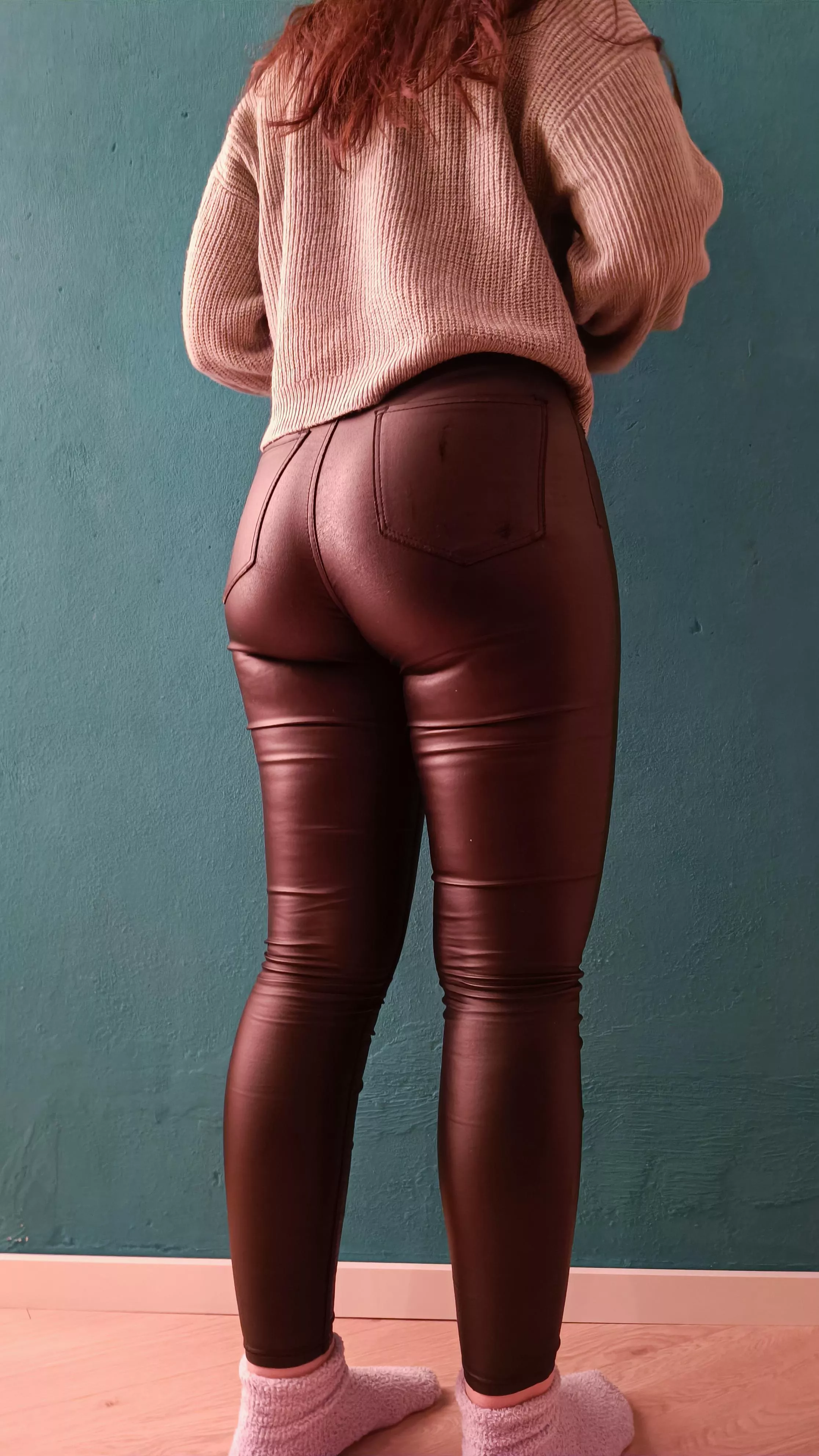 want me to sit on you like this? 😈🍑