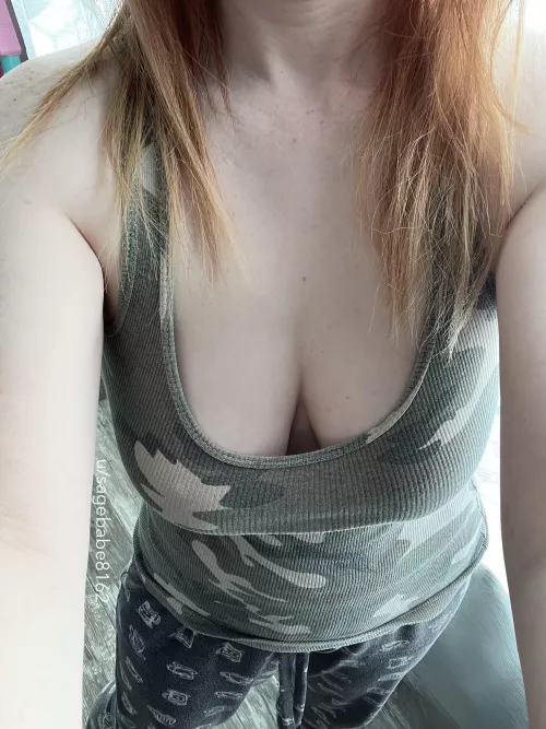 Your daily peak down my shirt