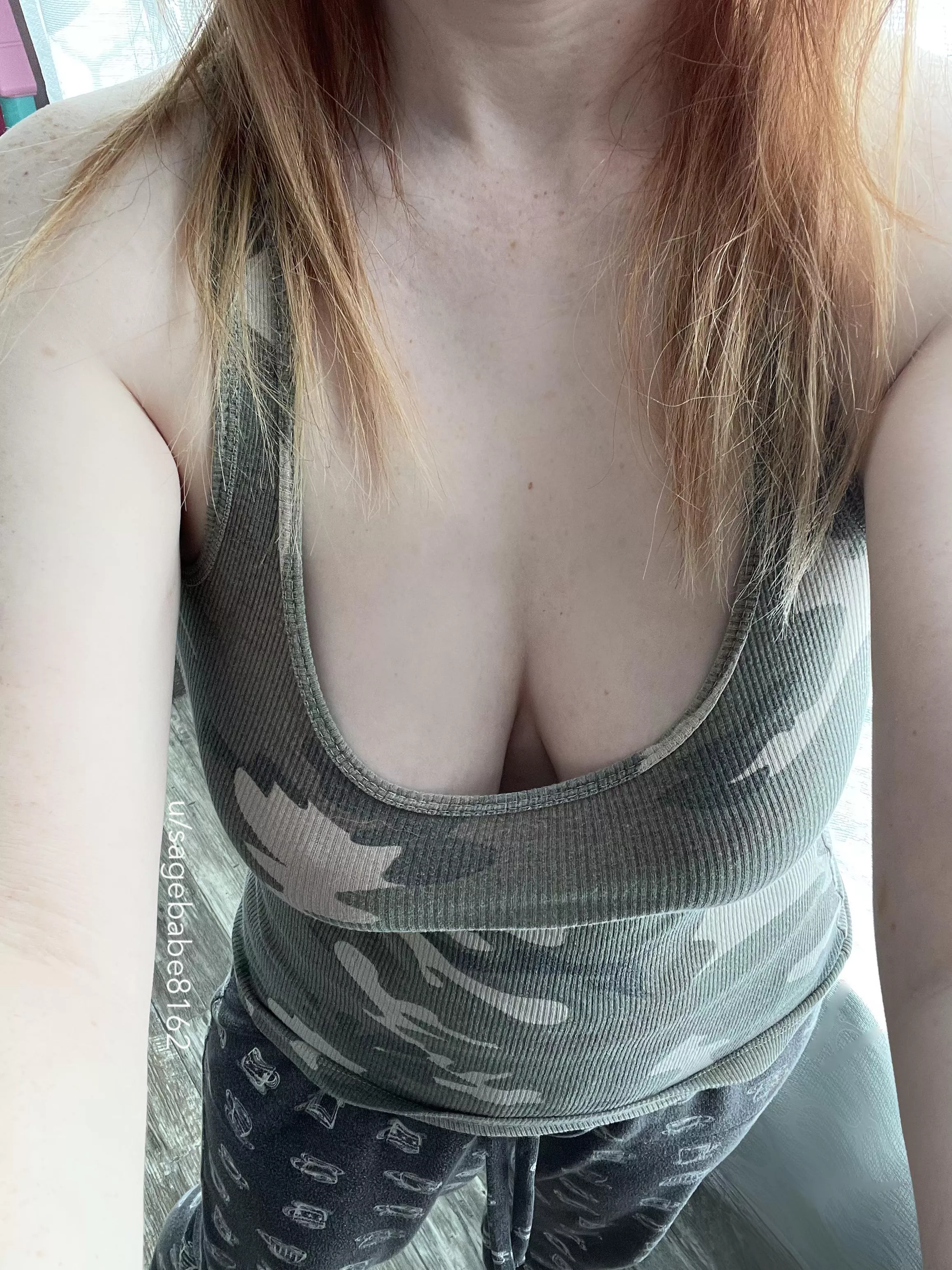 Your daily peak down my shirt