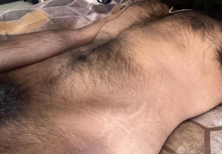 22, college, bi. masc bros hmu @johnsmithaf2022