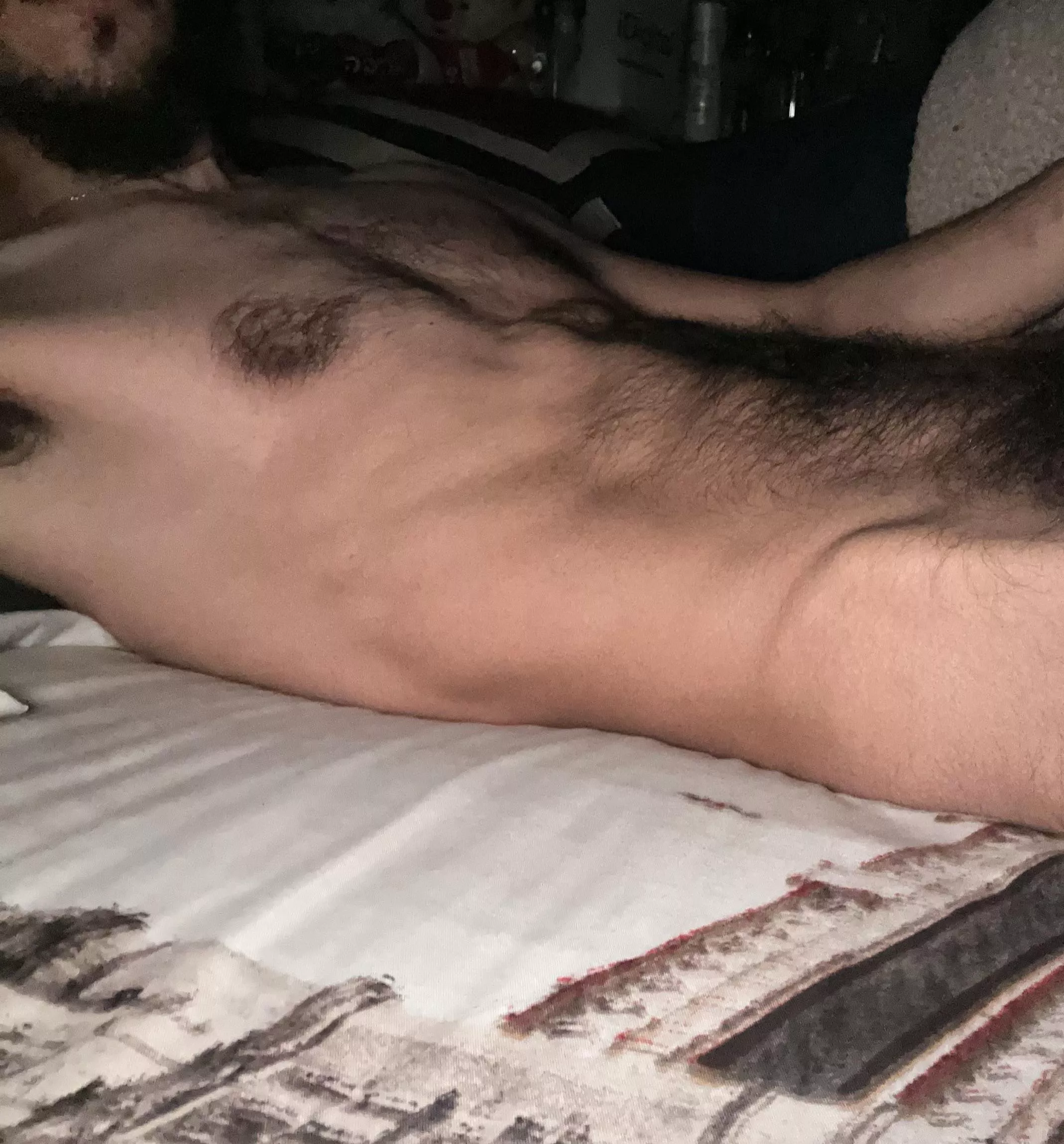 24 [m4m] arab boy looking for quick live cum and moan hairy++ arab++ sc rhys_rhys122