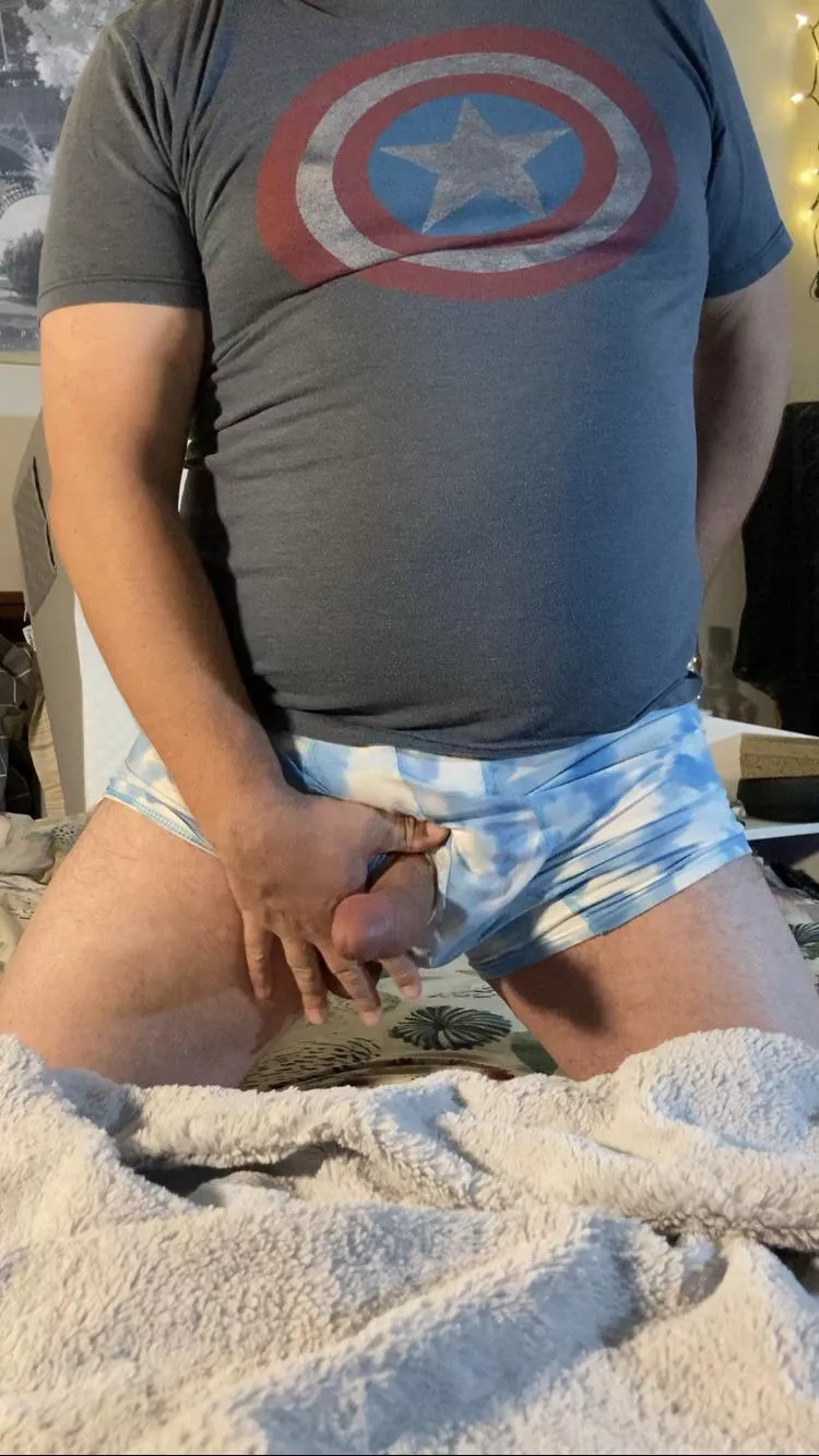 (41) let’s start the week off right 😈😉