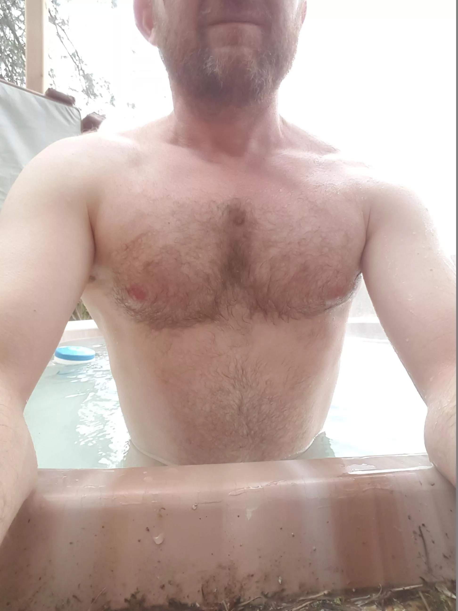 [48]A dip in the hot tub