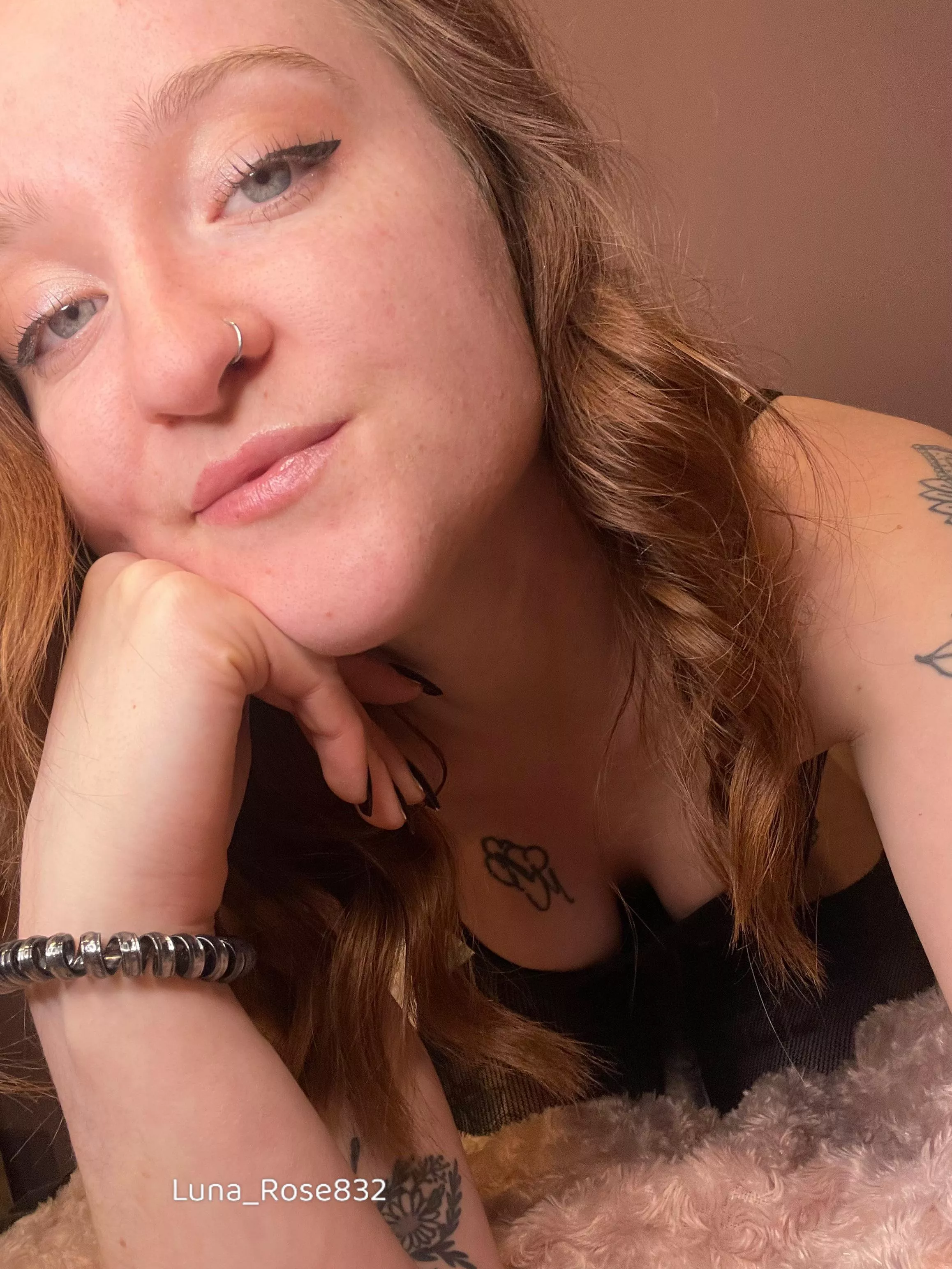 Are you looking down my blouse?😈