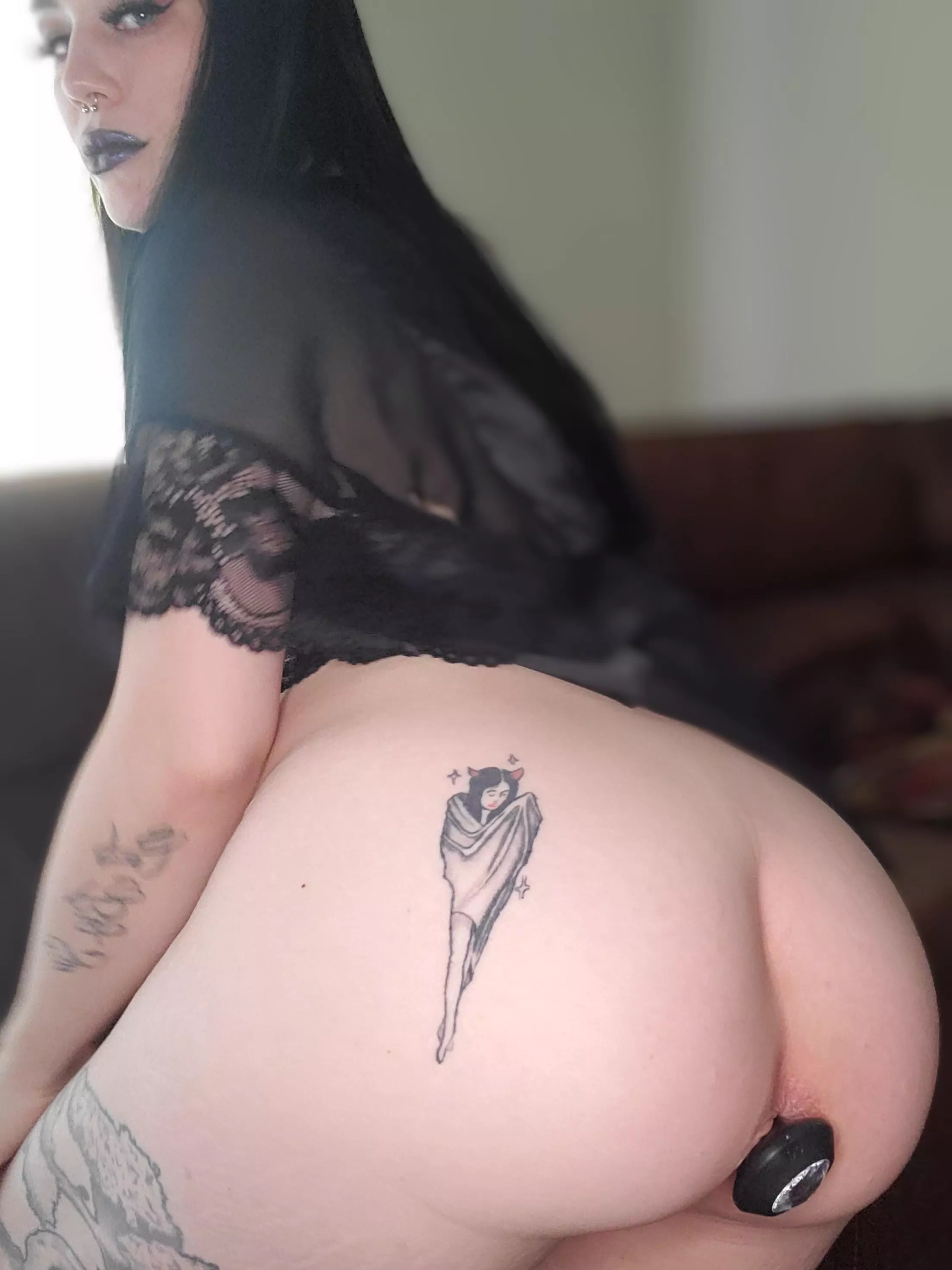 can I sit here please