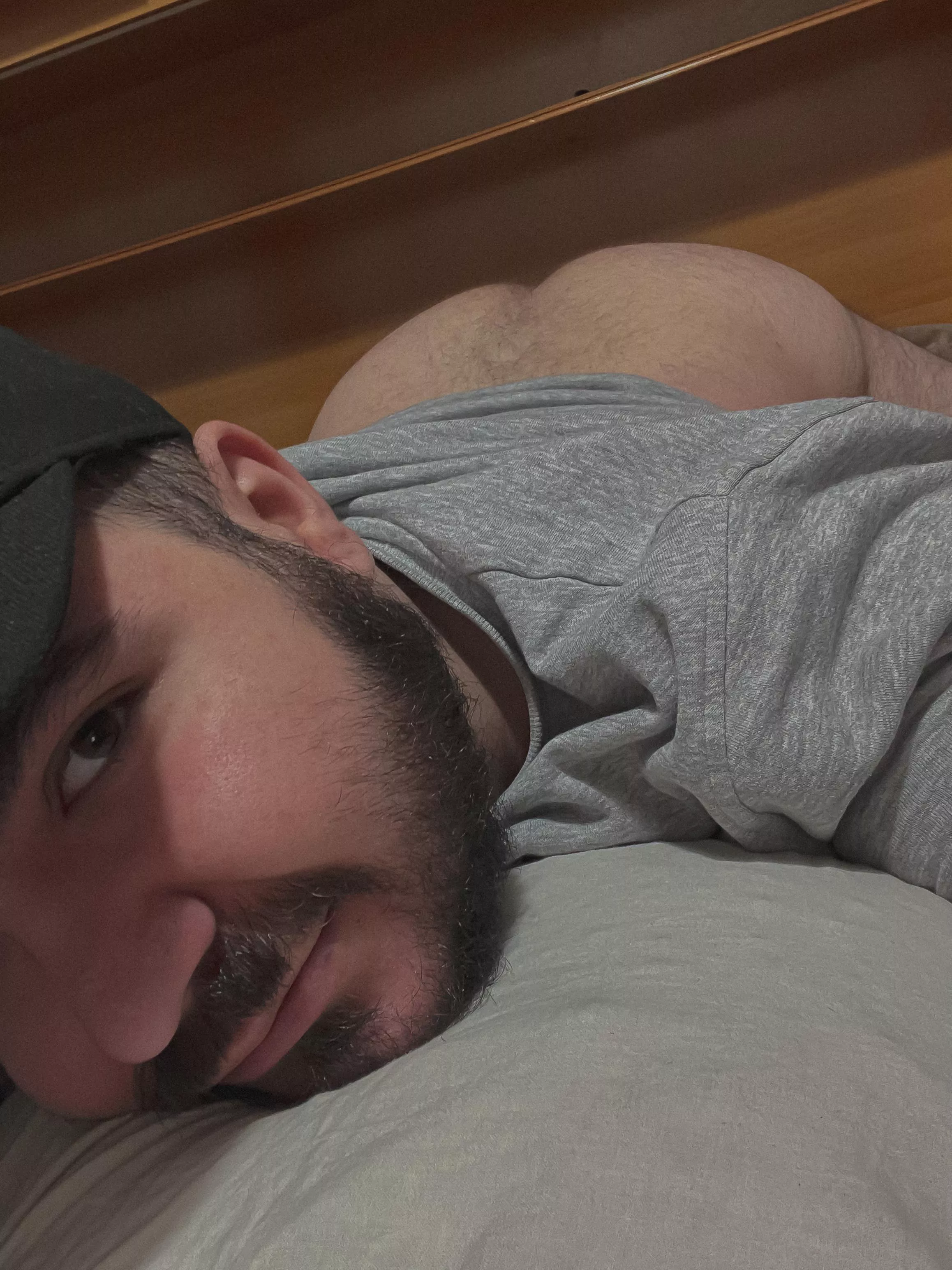 Didn’t fully undress because it’s cold, want to come warm me up?