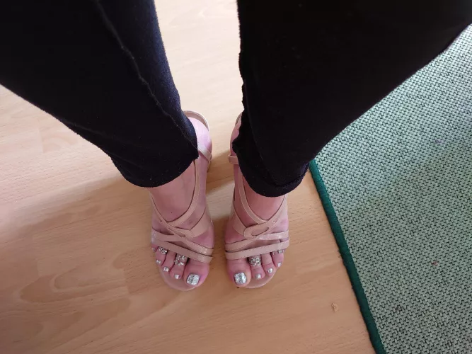 Fresh sperm needed ❤️