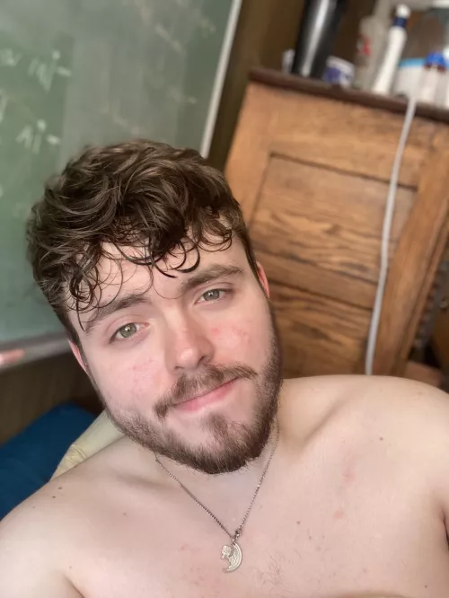 Have a happy Valentine’s Day gay bros ❤️❤️