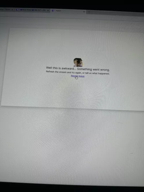 HELP? I CANT CLIP ANYTHING